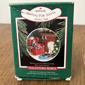 HALLMARK WAITING FOR SANTA 1988 COLLECTOR'S PLATE ORNAMENT